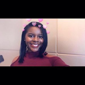 Meet your Posher, Faith